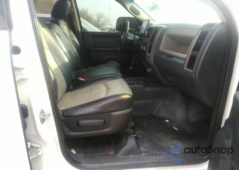 2011 Ram Ram 2500 St z USA, uszkodzony, nr VIN 3D7TT2CT3BG625437